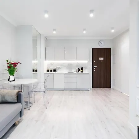 Апартаменти Urban - Mennica - Great Location&171 *